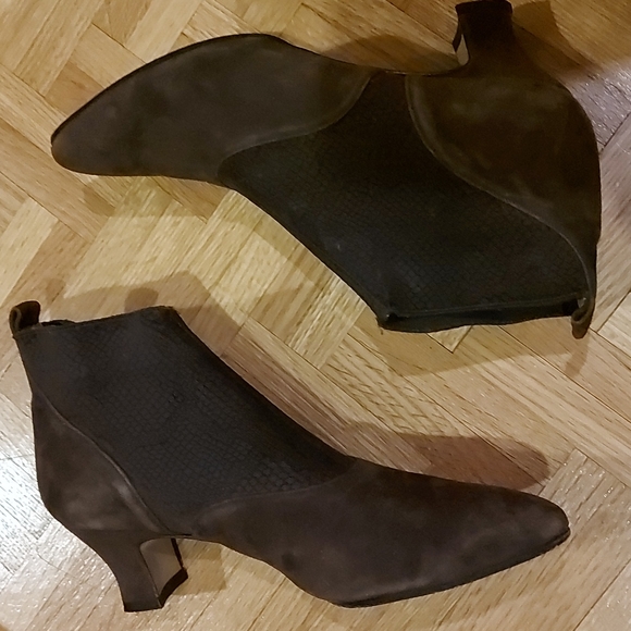 Vintage brown suede ankle boots - Picture 3 of 5